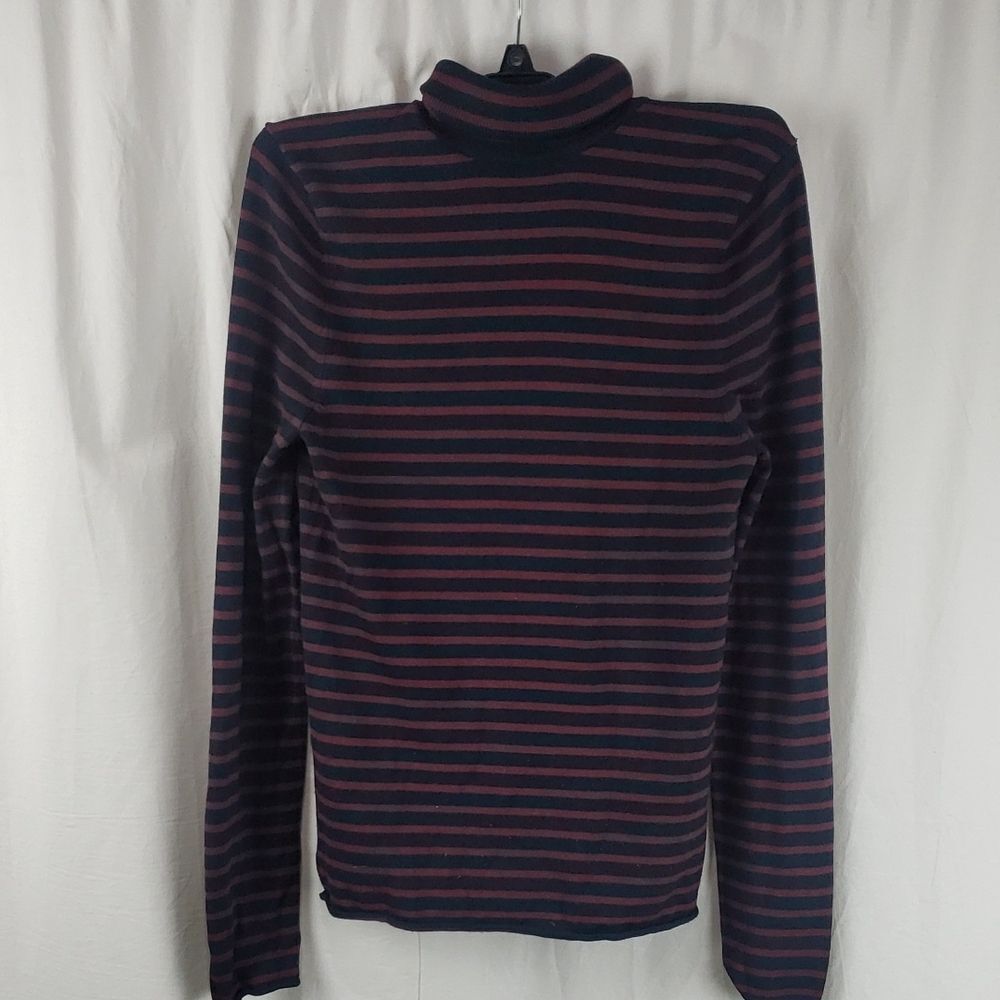 Zara Women's Medium Navy and Burgundy Turtleneck Long Sleeve Shirt